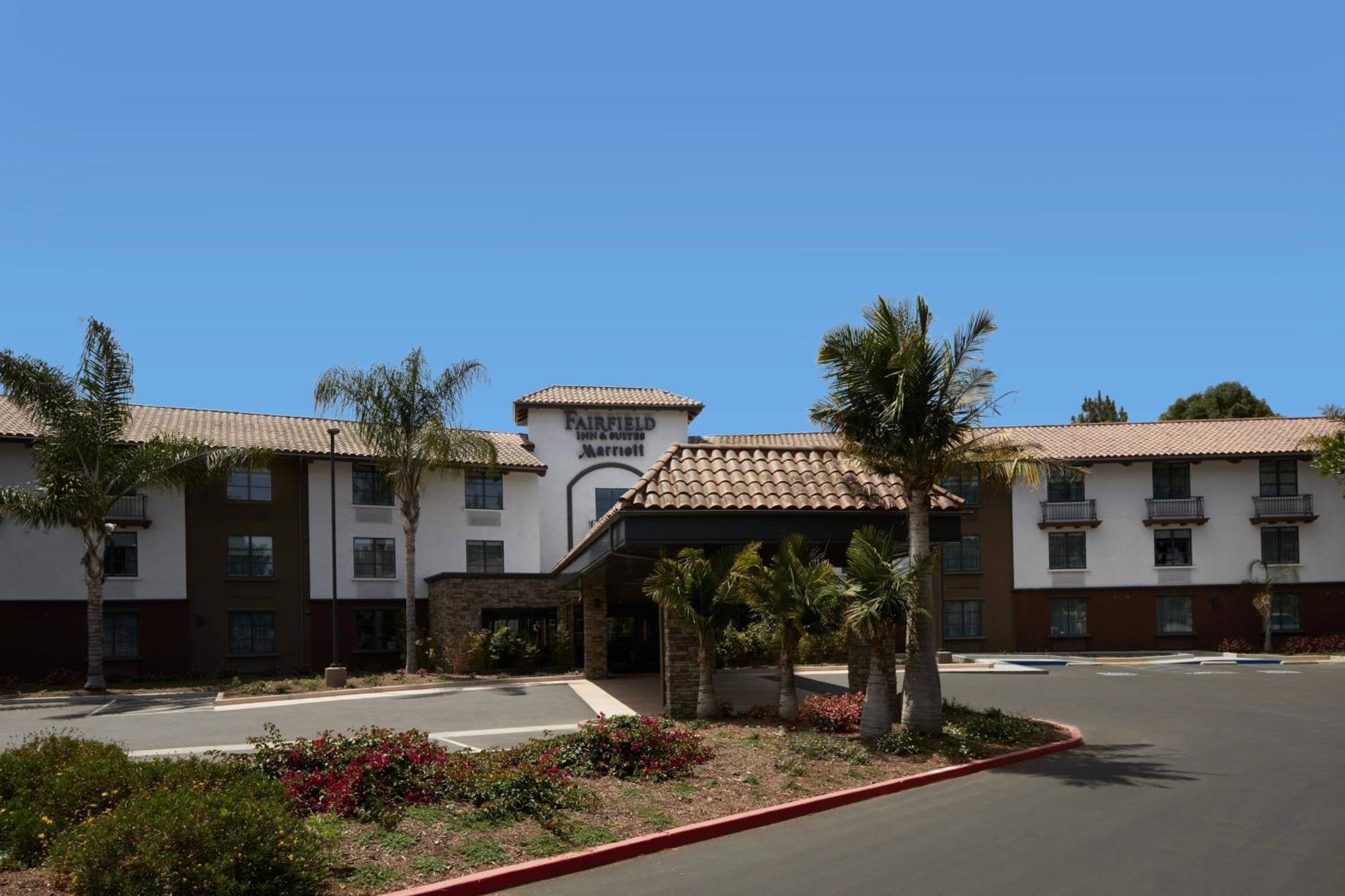 Fairfield Inn & Suites By Marriott Camarillo Exterior photo